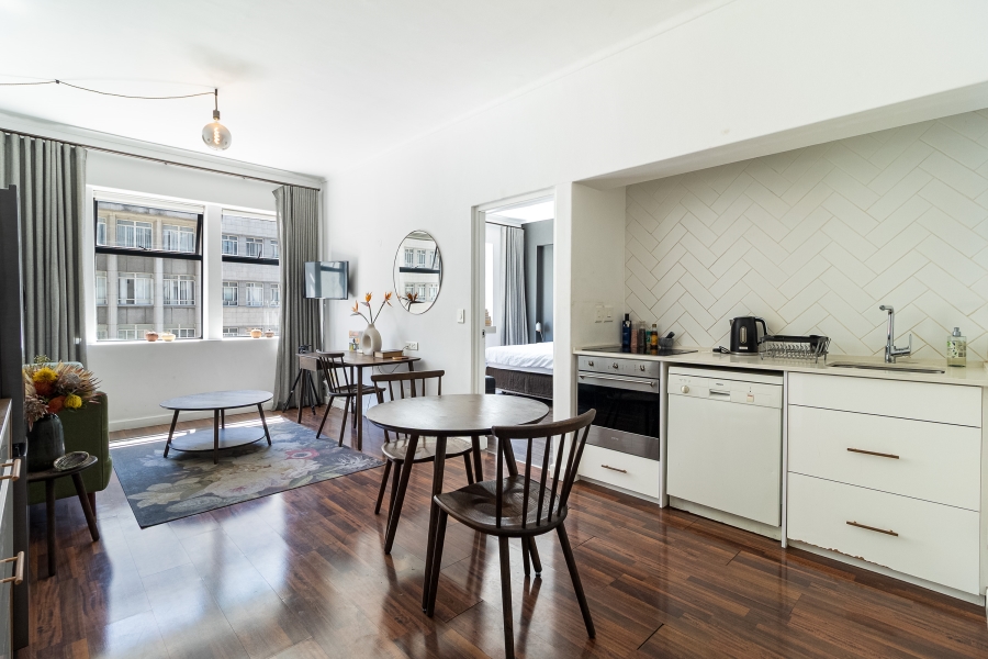 1 Bedroom Property for Sale in Cape Town City Centre Western Cape